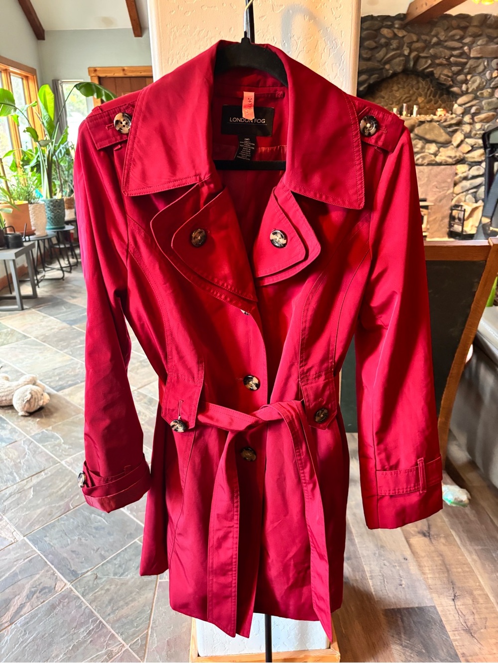 London Fog Red Trench Coat Womens M Double Breasted Belted Lined excellent cond.